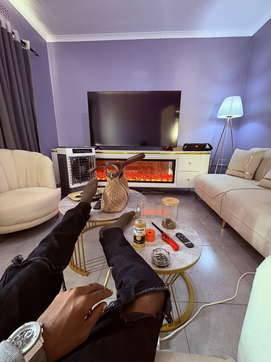 ElManzy27's tweet photo. 420💨 https://t.co/6FZpFCX0vX