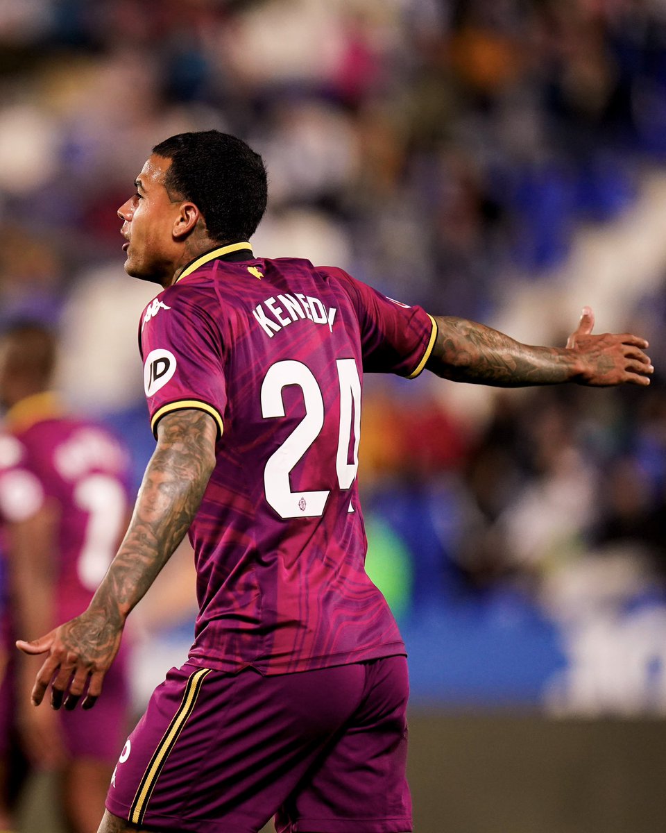 realvalladolid's tweet photo. Kenedy, traspasado al @Tuzos
https://t.co/kB52mjkKpL https://t.co/4hsO5WRzkW