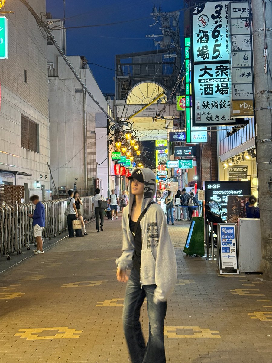 kgvtexts's tweet photo. 260710 🦌🐶💬 23:16 JST

ㄴ 📸 x 7
ㄴ since i came to kobe, i also went to osakaㅎㅎㅎ
ㄴ [🇯🇵] osaka it’s been a long time!
ㄴ [🇯🇵] i’ve been wanting to see you! https://t.co/CYolFF1iwf
