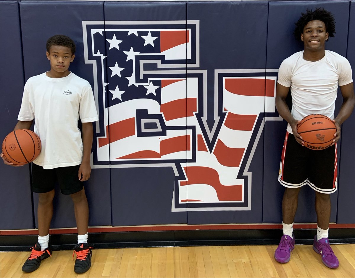 EV_Hoops tweet picture