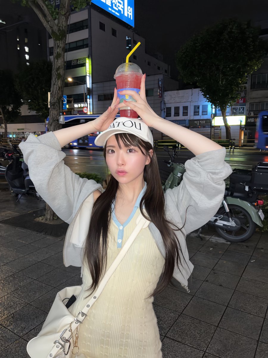 srsk_momoka's tweet photo. おはよう♡ https://t.co/bb3jLR96ha