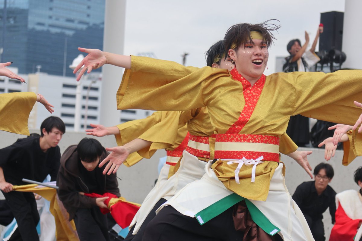 norihito_1983's tweet photo. Sailing KOBEメイン会場での風竜舞伝の演舞✨
#SailingKOBE
#京都文教大学風竜舞伝 https://t.co/NKPMwjbl8N
