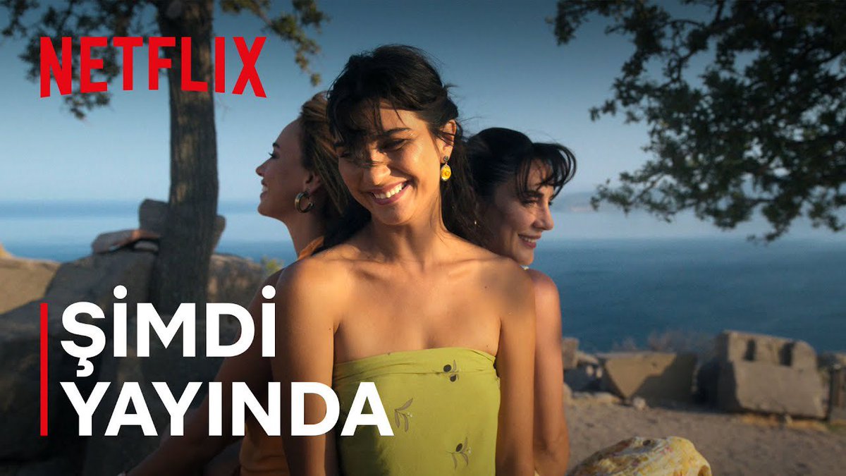 yzgltnr's tweet photo. Zeytin Ağacı’nın 3. Sezonunu izlemeyecektim.
Çünkü birkaç spoilerdan sonra çok ağlatacağını anladım. 
Ama dayanmadım tabi izledim.
Sevgi, dizide en güzel işlenmiş karakter bence.
Karakterlerin hayatlarındaki inişleri ve çıkışları izlerken kendinizden de + https://t.co/izK4GAzDpt