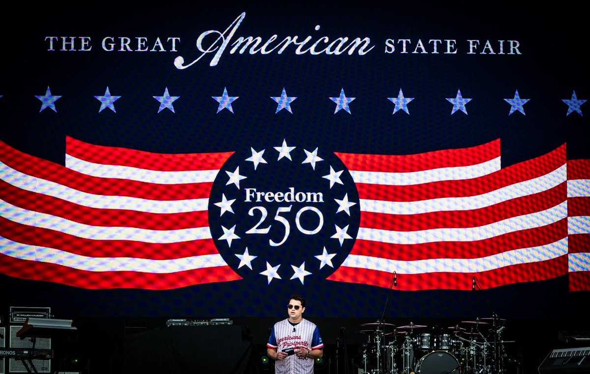 bassalid's tweet photo. Today is the last day of the Great American State Fair. Proud of the entire team at @AFPhq @ConcernedVets and @LIBREinitiative for putting on one of the best exhibits at the fair. Collectively, we welcomed more than 20,000 Americans at our booth to talk about the principles in the Declaration of Independence. 🇺🇸