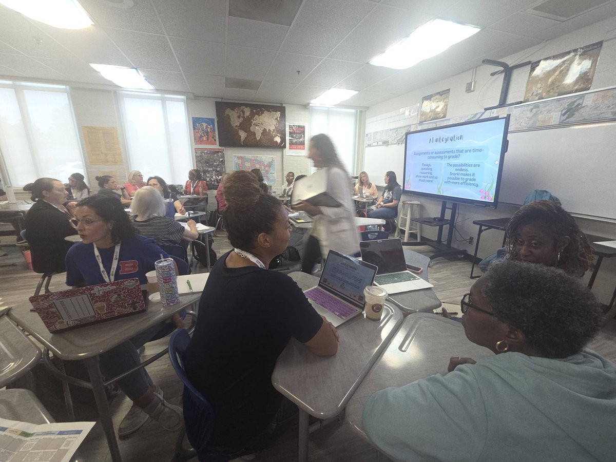 TN_TETA's tweet photo. Great sessions for teachers today! Lots of discussions and exchanging of ideas and strategies. https://t.co/vVUXW85nWg