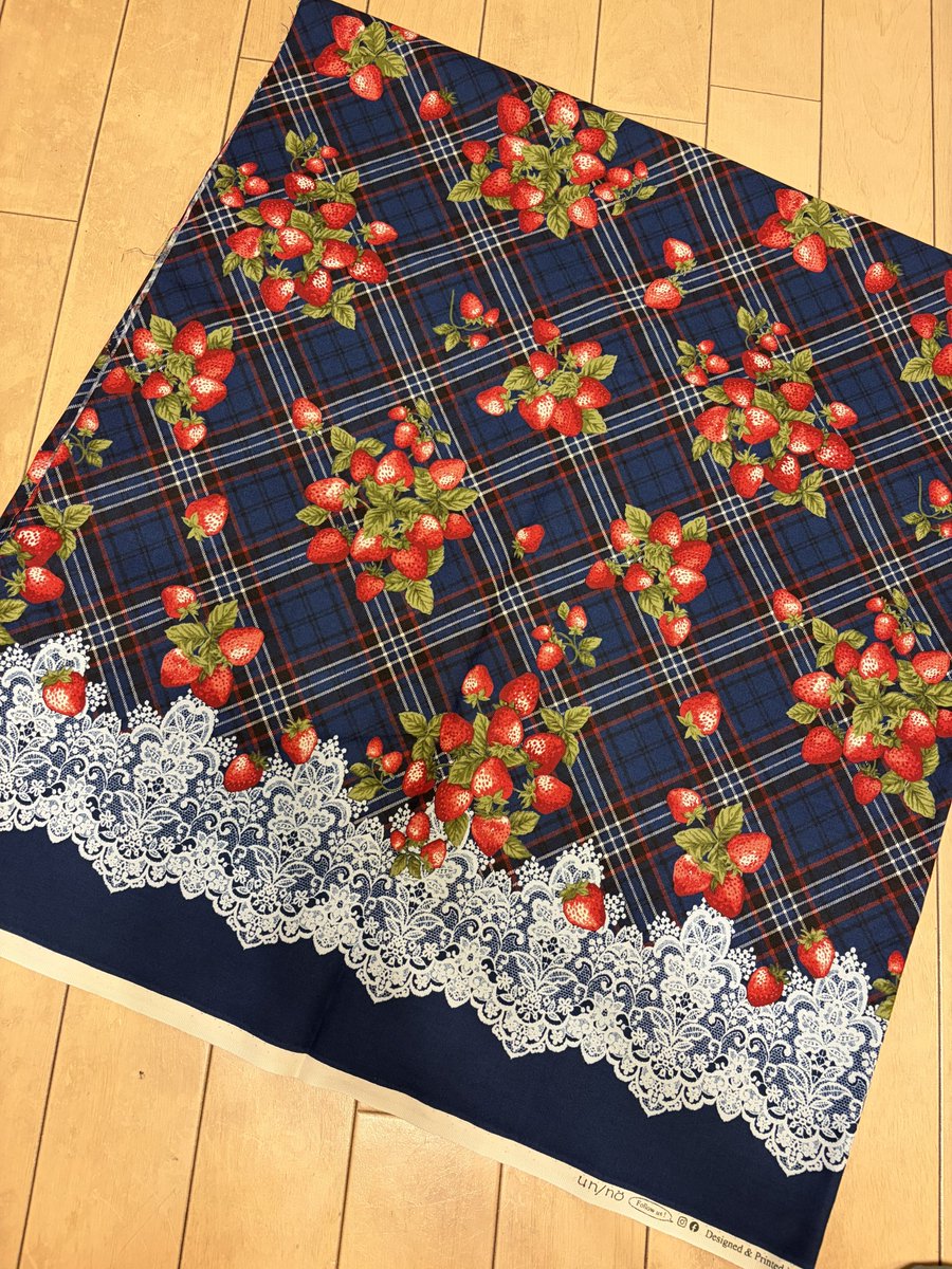 nnokwr's tweet photo. メーモメモメモ📝
作りたい服を描いてみるメモねぇ
生地も買ってみるメモねぇ https://t.co/DZGSfWcOO7