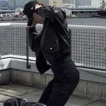 ttalgiily's tweet photo. wow ricky’s waist very tiny!!!!! 😗 https://t.co/22bsgIc8Ry