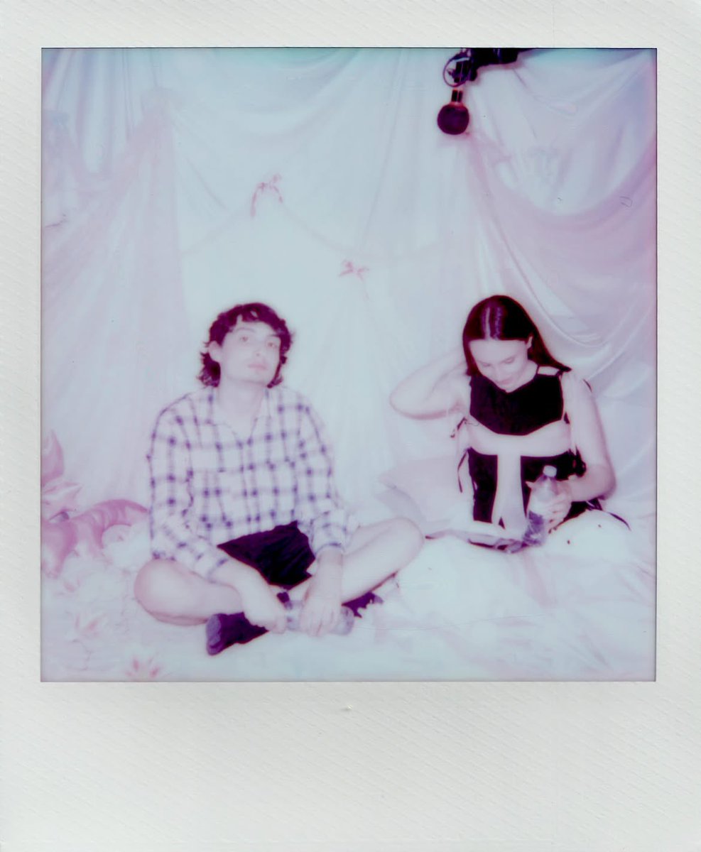 FinnWolfhardSP's tweet photo. 📸 | Nuevas polaroids de Finn para Stargazer: the show

vía stargazershow en Instagram https://t.co/c2UT6tSVDX