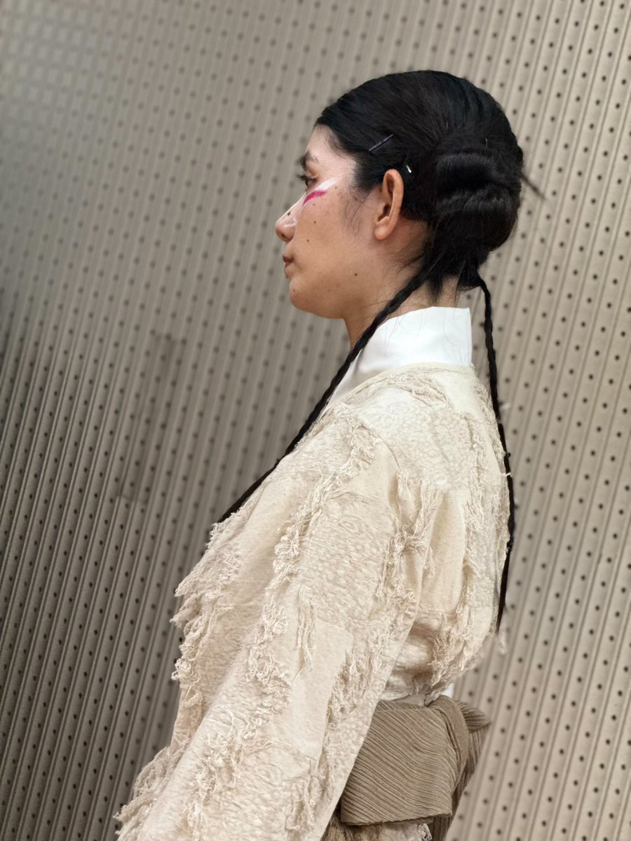 fukushimasaina's tweet photo. SCANP「コウの花嫁」
最終稽古を終えました！
まだまだやれることいっぱいある！
今回、狐軍の大将スイレンを演じております。今までは守ってもらってばかりでしたが、今回は守る側です。全力で戦います。
ぜひお越しください⚔️

🎫お席残りわずか！お早めに！
https://t.co/uiTbuSAsVf https://t.co/w9kFrZcXcD