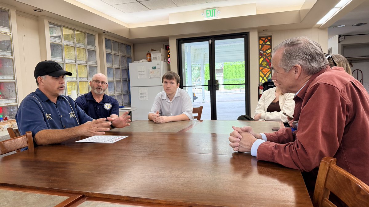 Senator Jeff Merkley tweet media