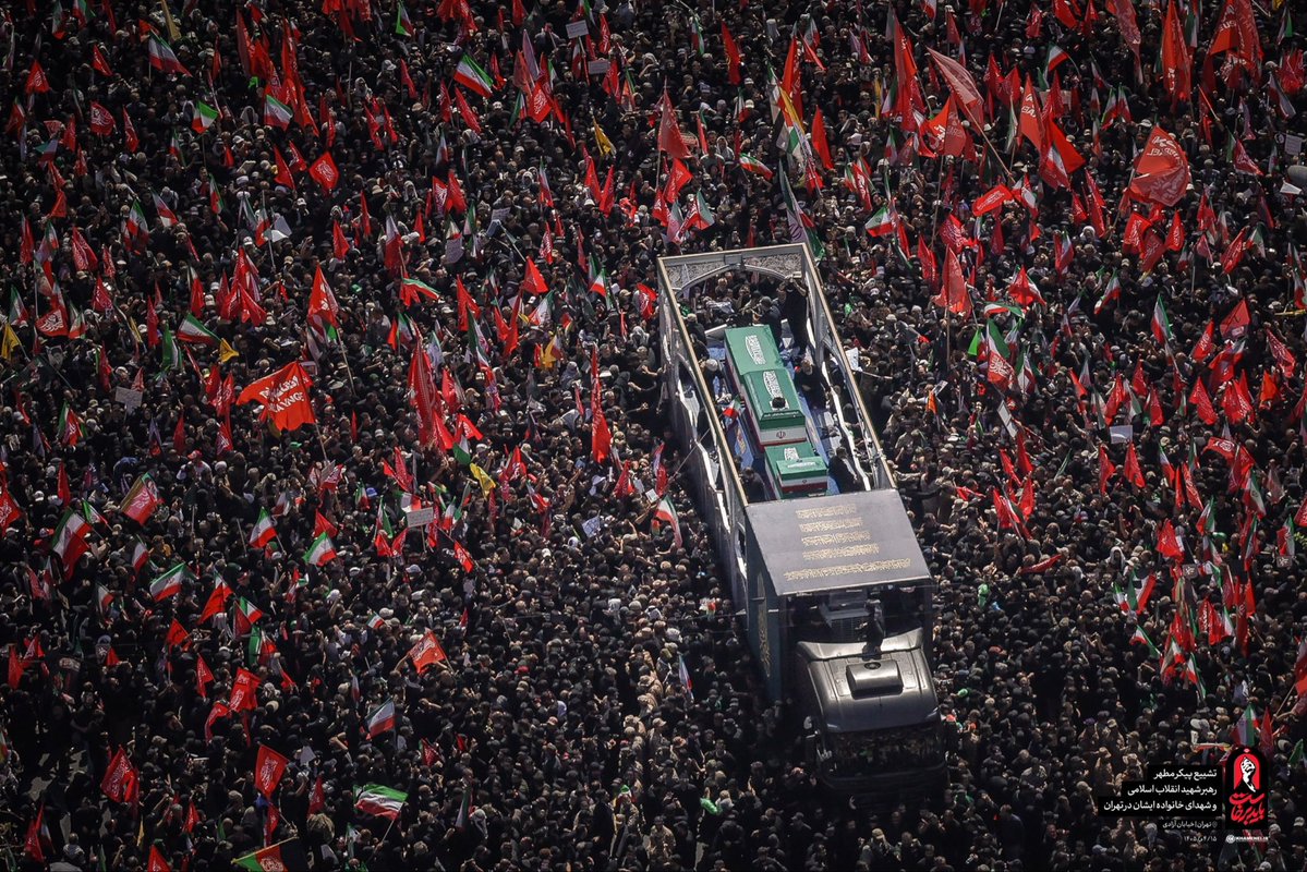 MuhammadShojaee's tweet photo. This wasn’t just mourning. It was a pledge to seek justice and honor the memory of our martyred Imam. Some losses are too great to be met with silence.
#WeMustRise
#MartyrLeader https://t.co/fw3KdJ1cs9