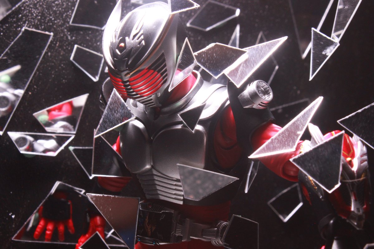 339toy's tweet photo. #フィギュア撮影友の会
#オモ写
#仮面ライダー龍騎 https://t.co/ft3trjxyMT