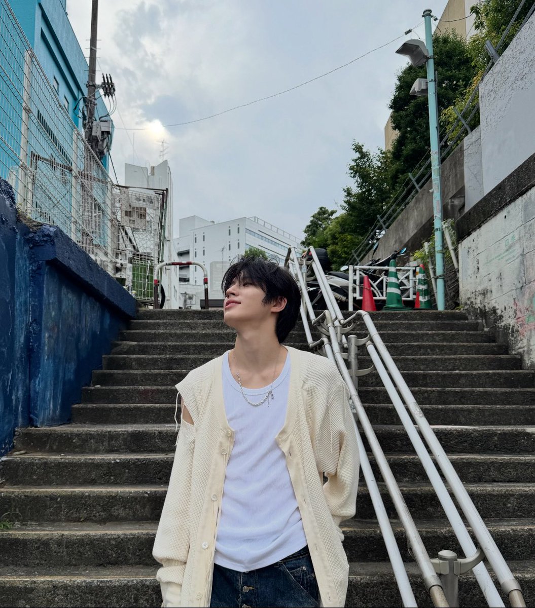 jiangiluv's tweet photo. 260710 에이엔 베리즈

今日も皆さんお疲れ様でした！
どんな一日でしたかー？
어떤 날이었어요??

#AEN #에이엔 #エイエン
#HARUTO #하루토 #ハルト https://t.co/NcJOvoMhFA