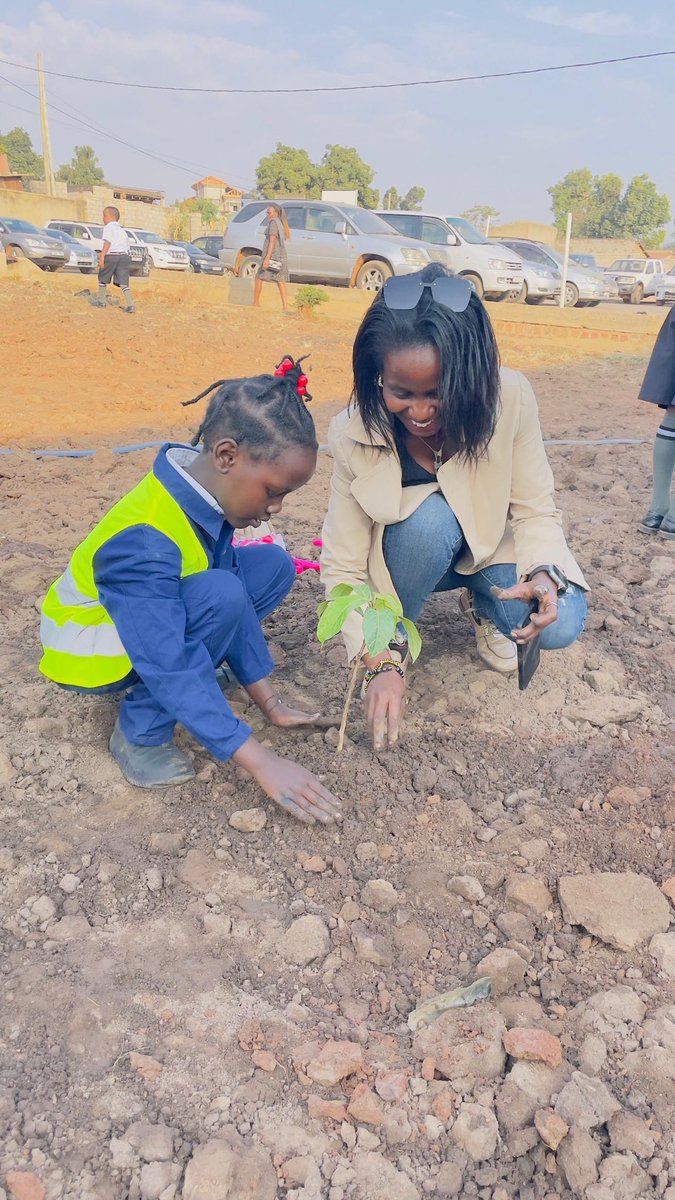Sir Apollo Kaggwa Primary School Kisaasi tweet media