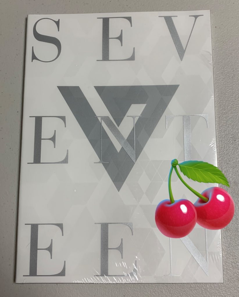 lv94210's tweet photo. 세븐틴 17 say the name 일본 콘서트 책자 브로슈어 양도 판매 sell 미개봉

에스쿱스 정한 조슈아 준 호시 원우 우지 디에잇 민규 도겸 승관 버논 디노 승철 정한 지수 준휘 순영 원우 지훈 명호 민규 석민 승관 한솔 찬 #세븐틴 #SEVENTEEN #SVT #캐럿 #CARAT #판매 #양도 https://t.co/QoJqrM5Oum