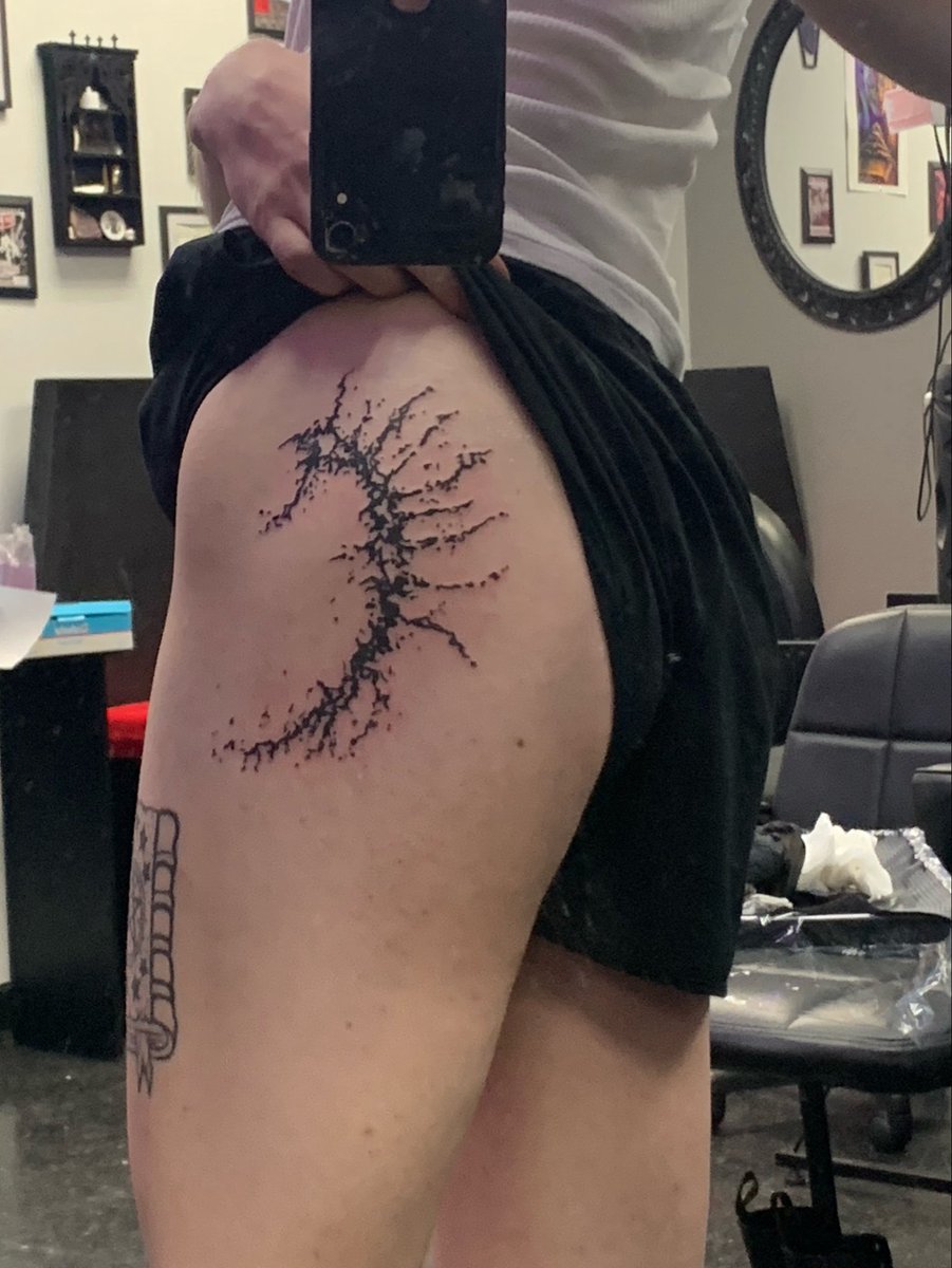cannibalgrrrl's tweet photo. “i have slain the body i was born into, and cast it away” -Ranni the Witch https://t.co/D4eln7Rx8L