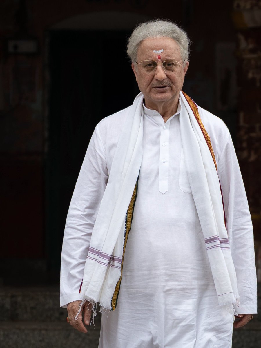 sushma1302's tweet photo. Work with true dedication today, and your legacy will make you look like a hero even in old age.
@AnupamPKher Kher साहब ❤️🙏
ऐसे ही चमकते रहें 😊 https://t.co/EDMYZ2Dgfg
