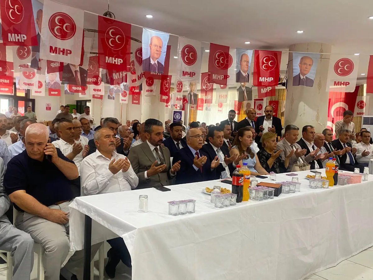 mgeceroglu80's tweet photo. Liderimiz Sayın Devlet Bahçeli Beyefendi'nin emir ve himayelerinde, MHP Osmaniye İl Başkanlığımızın öncülüğünde gerçekleştirilen Bahçe İlçe kongresine katılım sağladık.

Göreve gelecek olan başkanımıza ve yönetimine görevinde başarılar diliyoruz.🇹🇷 https://t.co/fflUKqfRR0
