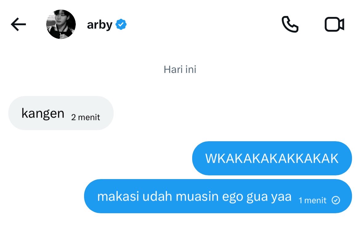 jvncyaa's tweet photo. berasa butuh belaian gini anjritt 😊😊 mksh… https://t.co/djrPI9wzBx