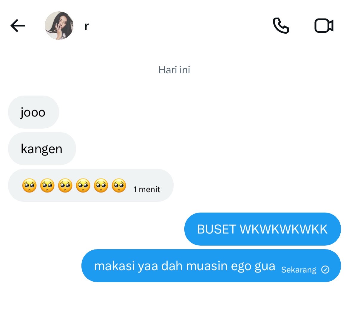 jvncyaa's tweet photo. berasa butuh belaian gini anjritt 😊😊 mksh… https://t.co/djrPI9wzBx