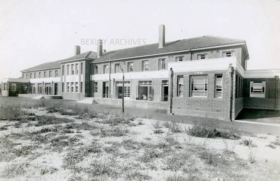 KB_OnLocation's tweet photo. Former Bexley Maternity Hospital (then &amp; now), 221 Erith Road, Bexleyheath, South London. 

Where Kate Bush was born on 30 July 1958. https://t.co/F41VnIf2t1