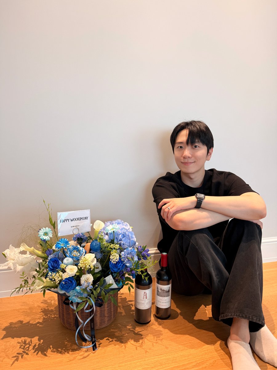 live_in_fore's tweet photo. 우리마 생일 축하해

(고화질 뽑아 왔어요.) https://t.co/ltlY6LfLfU