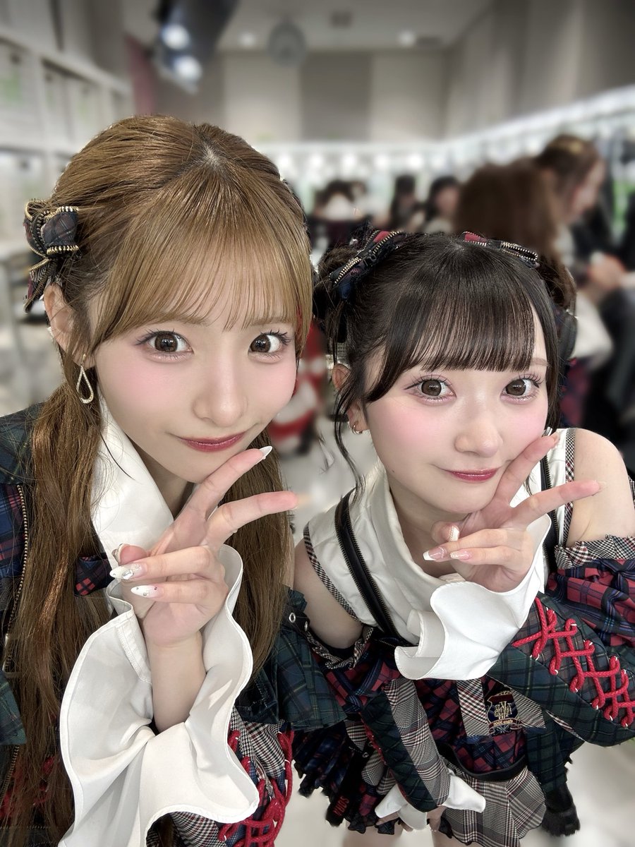 yuki_hirata0903's tweet photo. #ここからだ公演
ありがとうございました！
新ポジでした！3ポジ目！！
そして初めてLollipopしました🍭
いつもと全然違う景色で
不安もあったけど達成感！！！
明日も2公演よろしくお願いします✊🏻 https://t.co/2WWeDWIqvW