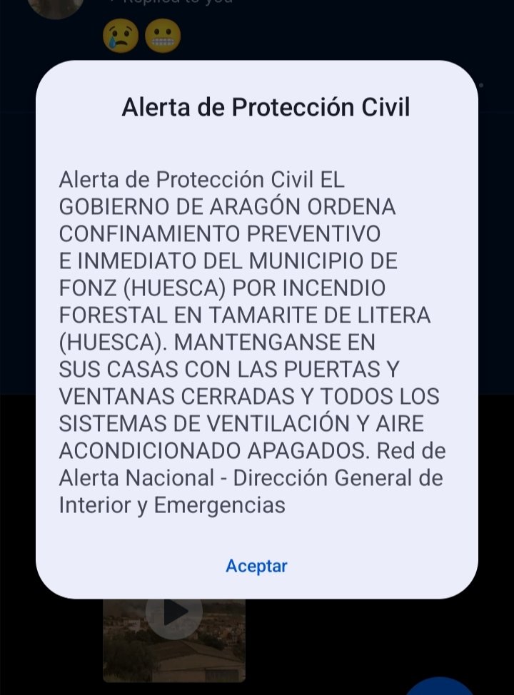 Kitten0409's tweet photo. @JoseArocaALC @ABSCR2 Mienten como bellacos.
Hace unos días: #IFTamarite (HU). Estoy muy lejos como para que me afectaran ni el fuego ni el humo (además de en la dirección equivocada)
Pues me llegó - y es gobierno del PP https://t.co/zEgZlLvavy
