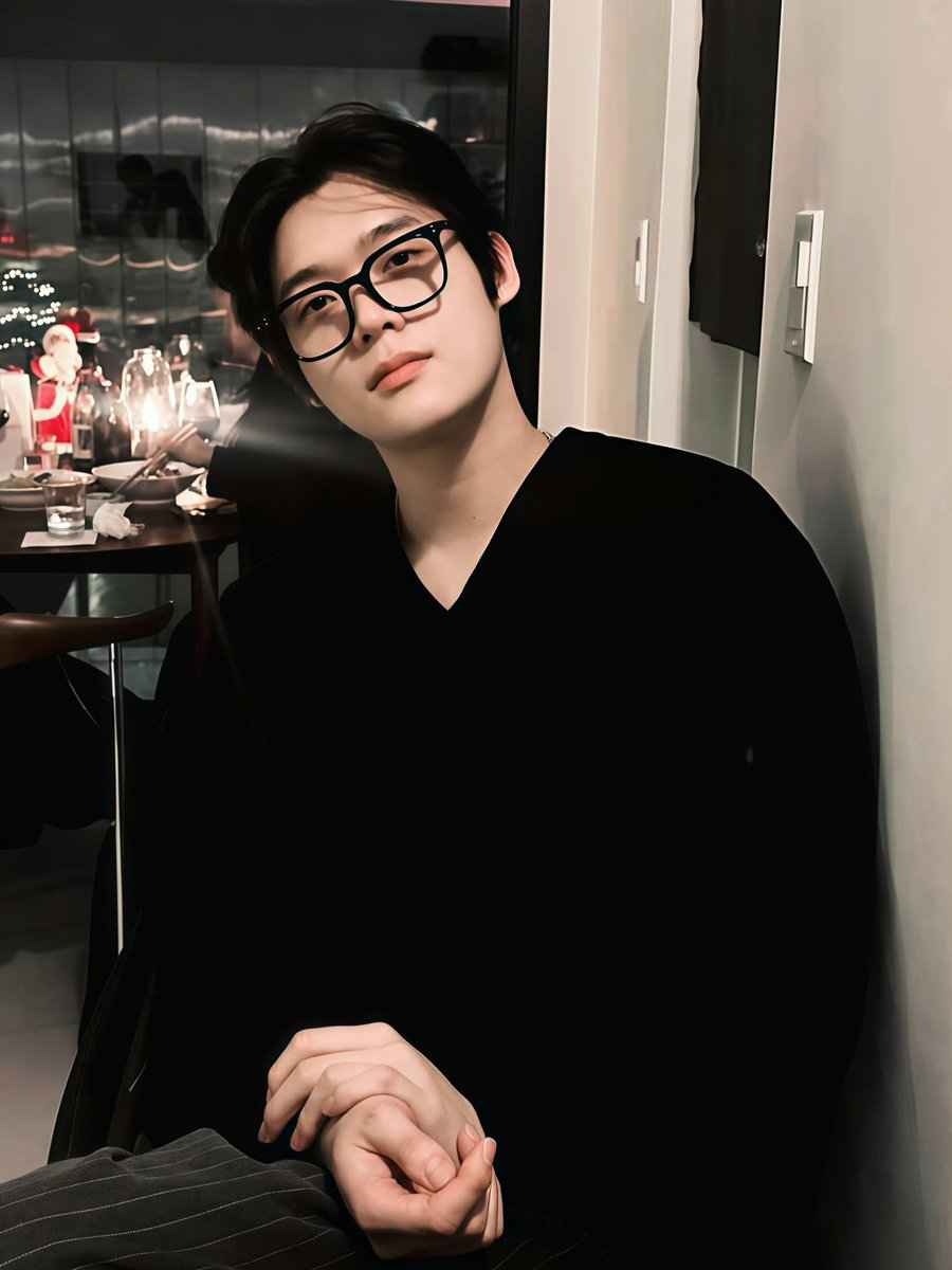 Mafuyama_Canyon's tweet photo. Prosecutor Ju                   Ju Tae Seon
     on duty                              off duty

#TheProsecutorsProposal https://t.co/T0EptFKOIz