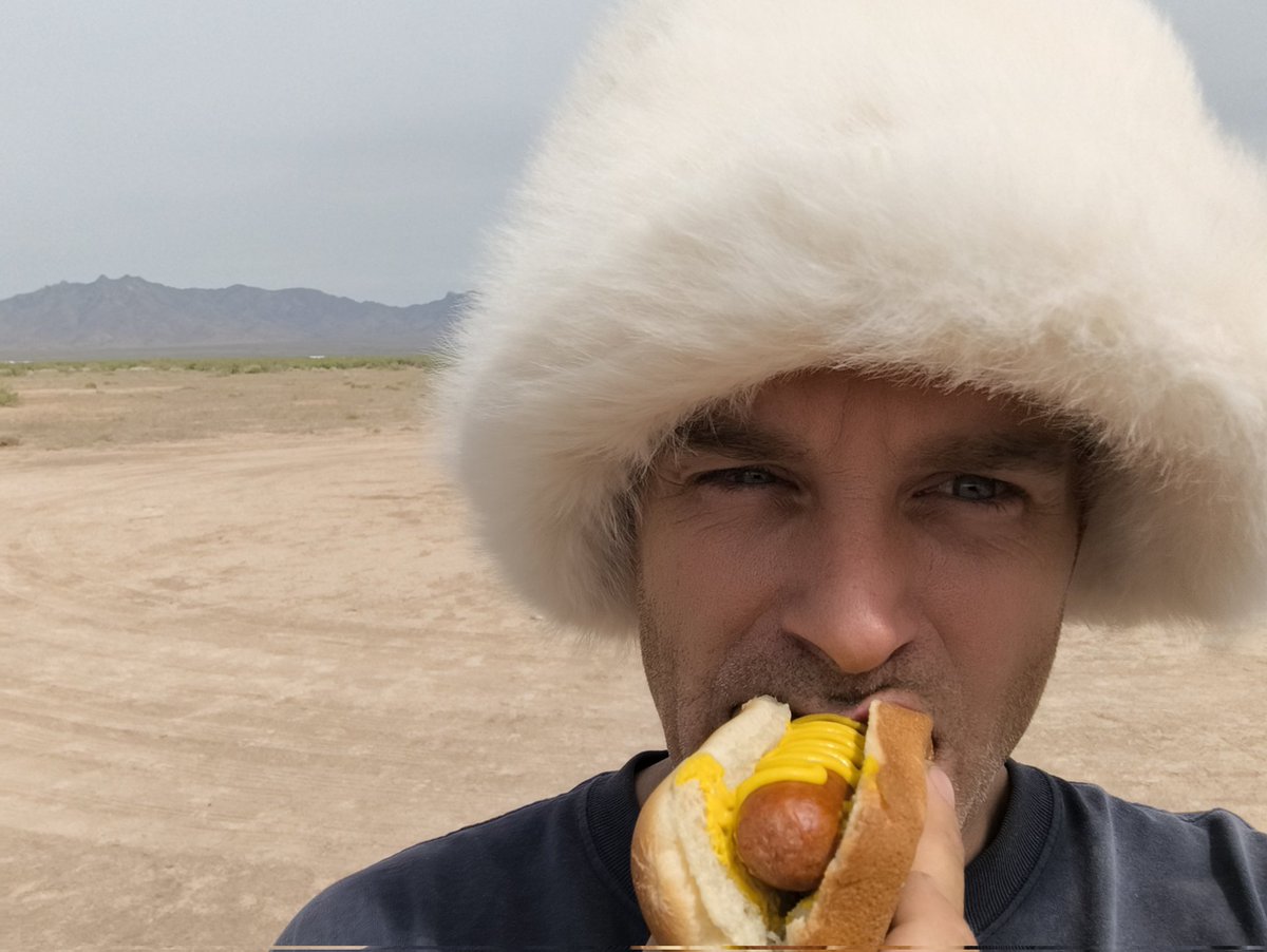 LilCoolBeans1r's tweet photo. Did you @Log_a_Dog today? I need to start my logging since I am behind as of right now. Unacceptable! https://t.co/ZAyeeOvvny