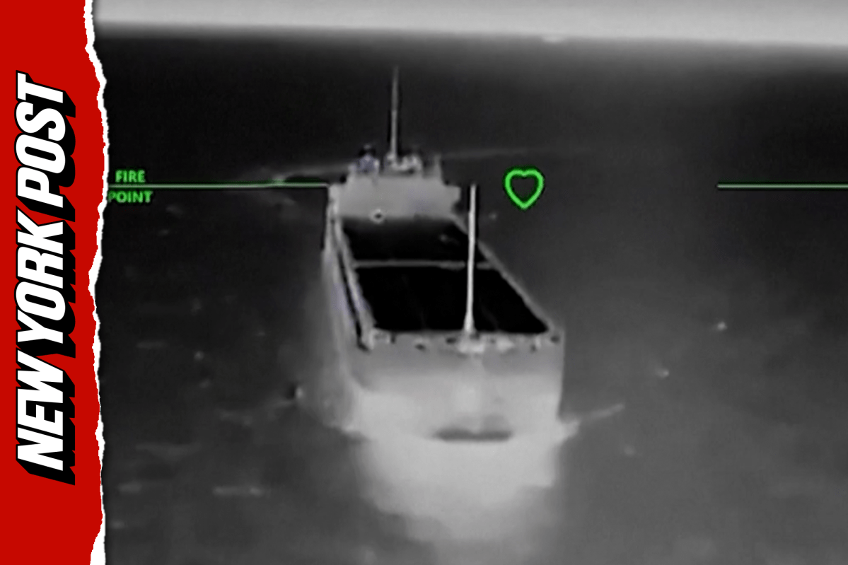 nypost's tweet photo. Ukraine launches another brutal wave of drone attacks on Russian oil tankers https://t.co/XpMyWq8JeD https://t.co/9tcENpy4jc