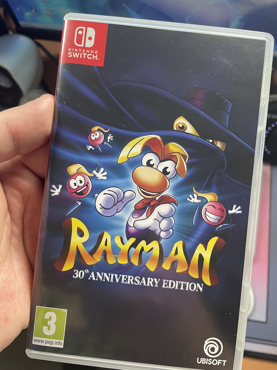 LuisToxicity's tweet photo. Vaya sorpresa me ha llegado a casa por mi cumple de parte de @MeridiemGames 💖💖.

Un regalo perfecto para revivir mi infancia , os como la carita 💖💖 https://t.co/amteV0Depd