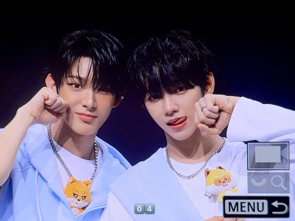 STEVENsz04's tweet photo. 260710 #스티븐 #제이엘 #0forstvn https://t.co/H8tlXYwv5A