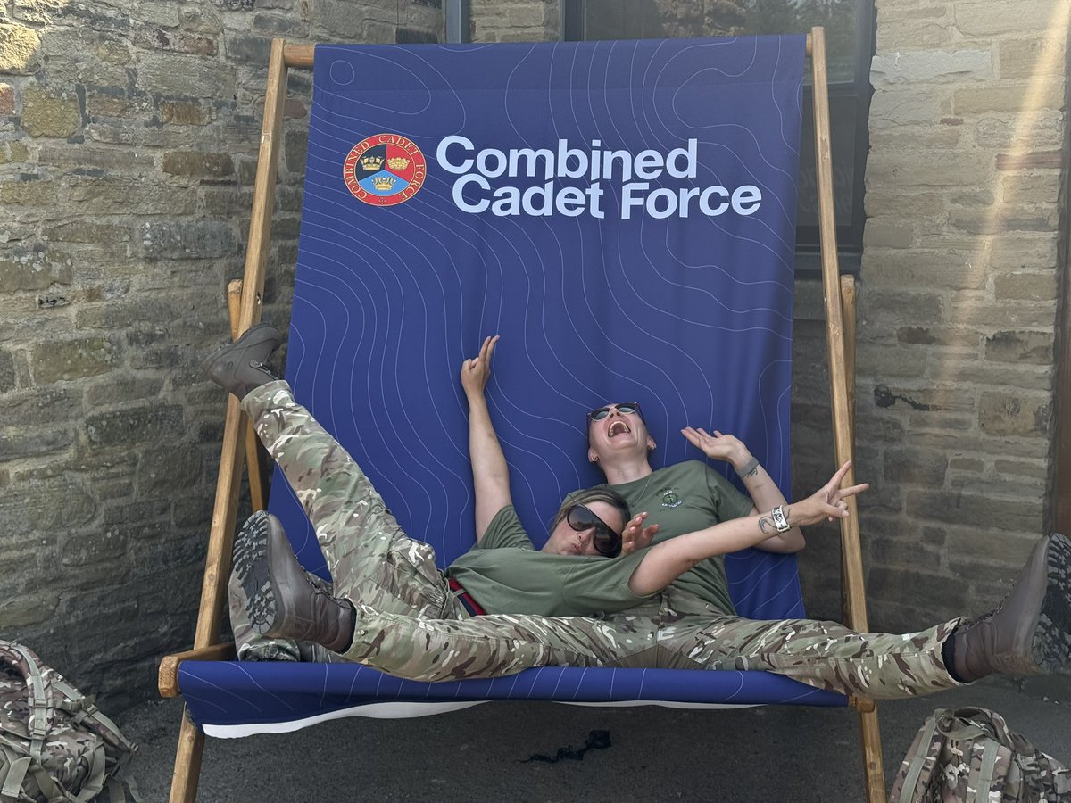VConway85's tweet photo. Fabulous lady day for competition day. Assisting on the archery range today. #CCF #CombinedCadetForce #CCFSummerCamp #Cadets #AnnualCamp #Archery https://t.co/sccvXE937v