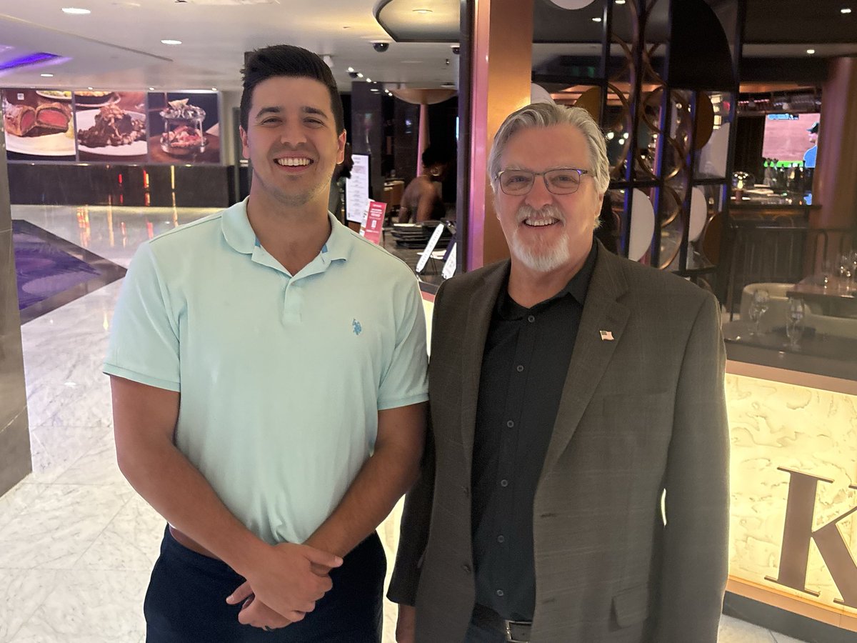 MiddleearthMixr's tweet photo. I had dinner with @MartyTheElder last night and he confirmed the Forerunners were indeed human. 343 Libs in absolute shambles

They have no response to this https://t.co/t8txA8YkzY