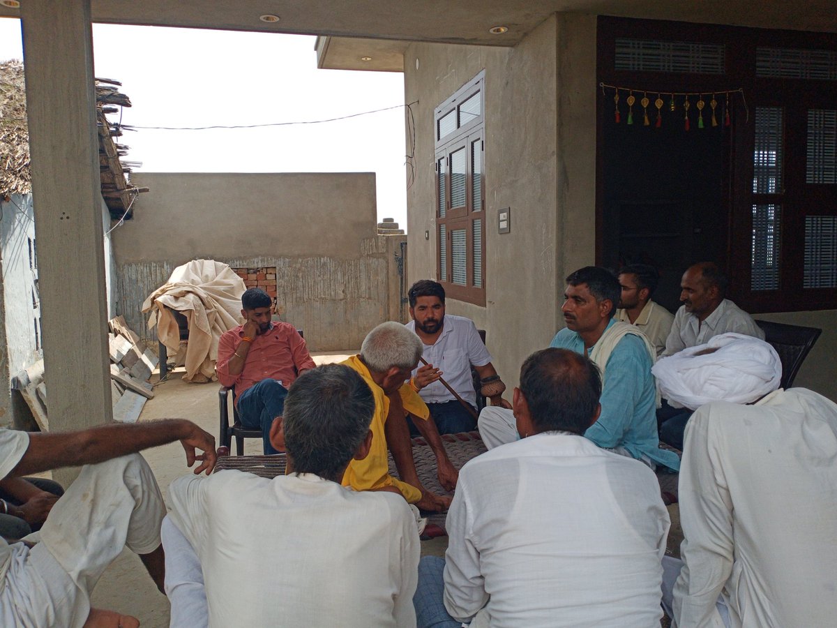 RakeshDayma_'s tweet photo. कोठिया निवासी आदरणीय माड़ाराम जी के घर पहुँचकर परिवार से मुलाकात की। विद्युत विभाग की लापरवाही से हुई क्षति पर हरसंभव सहयोग का भरोसा दिया।
@SachinPilot @RajCMO https://t.co/sEuqB7GdDF