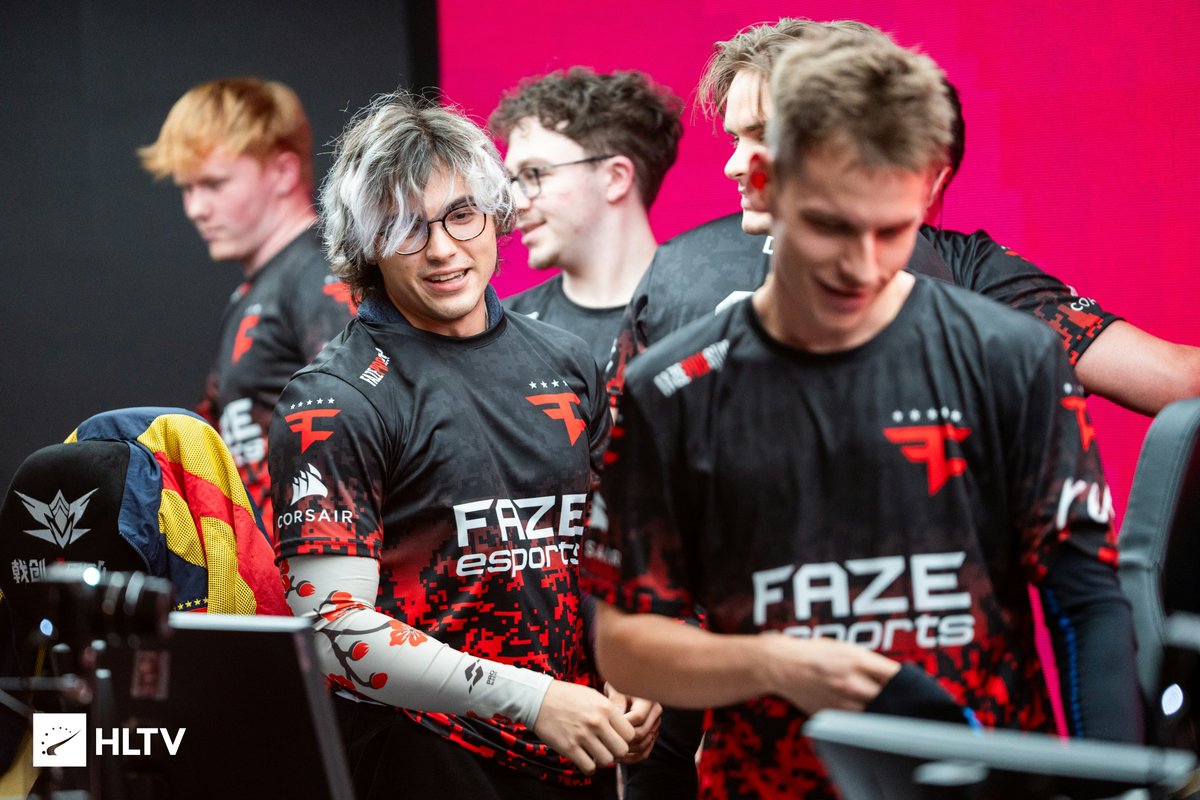 HLTVorg's tweet photo. Statement win from @FaZeEsports 💥 https://t.co/T34NI8SfHe