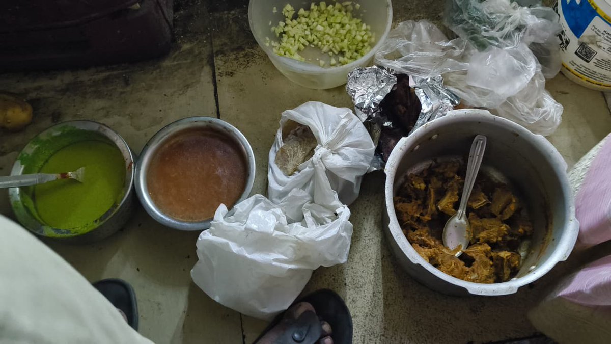 MCMalkajgiri's tweet photo. 🍽️ #FoodSafetyInspection Drive
🏪 #Establishment: M/s. Akshith's Tandoori Fusion Dhaba
📍 #Location: #Ghatkesar
As part of routine #FoodSafety inspections, the Food Safety Officers inspected the establishment to assess hygiene and food safety standards.
⚠️ #KeyObservations
• Food license was not displayed at a prominent location.
• Expired sauces were found in the store area.
• Exhaust fan was heavily accumulated with grease and dust.
• Kitchen walls and roof were untidy and covered with dust.
• Medical fitness certificates of staff were not maintained.
• Pest control records and documentation were not maintained.
• Greasy and slippery flooring observed.
• Freezers were maintained unhygienically.
• Cooked meat and other food items stored in improper condition were discarded immediately.
• Food colours were found and discarded.
• Kitchen and store room lacked proper ventilation.
🛠️ #ActionTaken
• Improvement Notice recommended with instructions to rectify all deficiencies and comply with food safety standards.
📋 #HygieneAssessment
Hygiene Rating: 72%
@TelanganaCMO @TelanganaCS
@jayesh_ranjan @ZC_LBNagar
@zc_malkajgiri @ZC_Uppal
@DigitalMediaTG @HiHyderabad
@MalkajgiriCop
#SafeFood #BetterHygiene #PublicHealth #FoodInspection #FoodSafetyFirst #FSSAI #MalkajgiriMunicipalCorporation #MMC #Ghatkesar