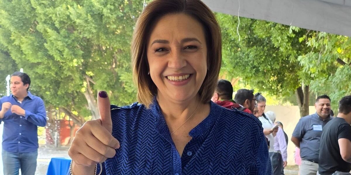 cursorinformat1's tweet photo. 🔵 #Puebla | El Tribunal Electoral ordenó al PAN investigar las presuntas irregularidades laborales denunciadas por Lupita Arrubarrena en contra de la dirigencia encabezada por Genoveva Huerta.

#PAN #GenovevaHuerta #TribunalElectoral #Política https://t.co/HNnTFOW18A