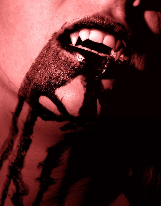 LittleGrove123's tweet photo. Preditors value control. Control enhances the animal instinct, in humans, and the man never learns to stand on his own two feet without blood in its teeth... #lifeispoetry