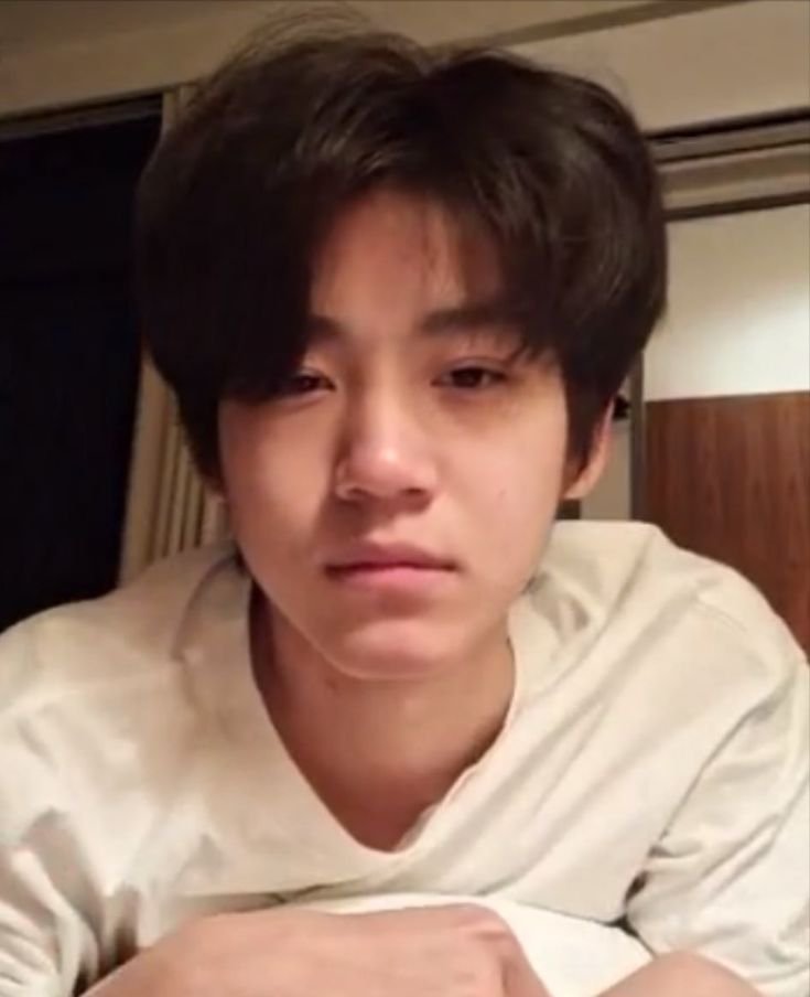 gin_gnrr's tweet photo. ยังจิ๋วเหมือนเดิมเลยอะ🥹🤲🏻 https://t.co/W6wRqm7lJc