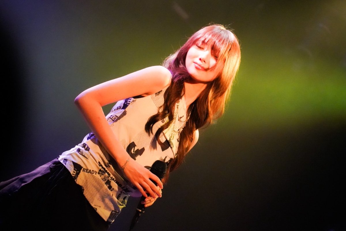 n_miyabi0123's tweet photo. こんばんは🌙
次のライブは7月12日(日)
地元！群馬県太田市🪽
日典ラサにて歌わせていただきます❕
💫観覧無料です💫
私の出番は12時50分～
前物販　11時30分～12時30分
後物販　13時30分～14時00分
よろしくお願いします🪐
 #中野みやび https://t.co/K3LPWUOzpK