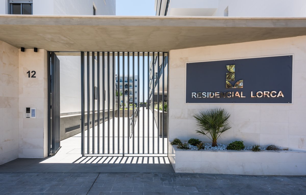 MLArquitectos's tweet photo. Muy satisfechos con el resultado final de un proyecto que hoy se consolida como una nueva pieza urbana dentro del crecimiento de la zona norte de San José, comenzando una nueva etapa para las familias que habitan el complejo (2/3) #arquitectura #construcción #architecture #design https://t.co/0f5FZ8009c