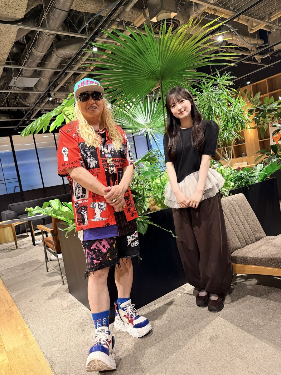 nogizaka46's tweet photo. 本日7月10日(金)20:00〜、
FM FUJI「～DJ KOO PRESENTS～ BEAT GOES ON」に、#鈴木佑捺 が出演します🫶💌

ぜひ、お聴きください💖

@BGO_fmfuji
#ビートゴーズオン
#乃木坂46 https://t.co/4nuB72tgrz