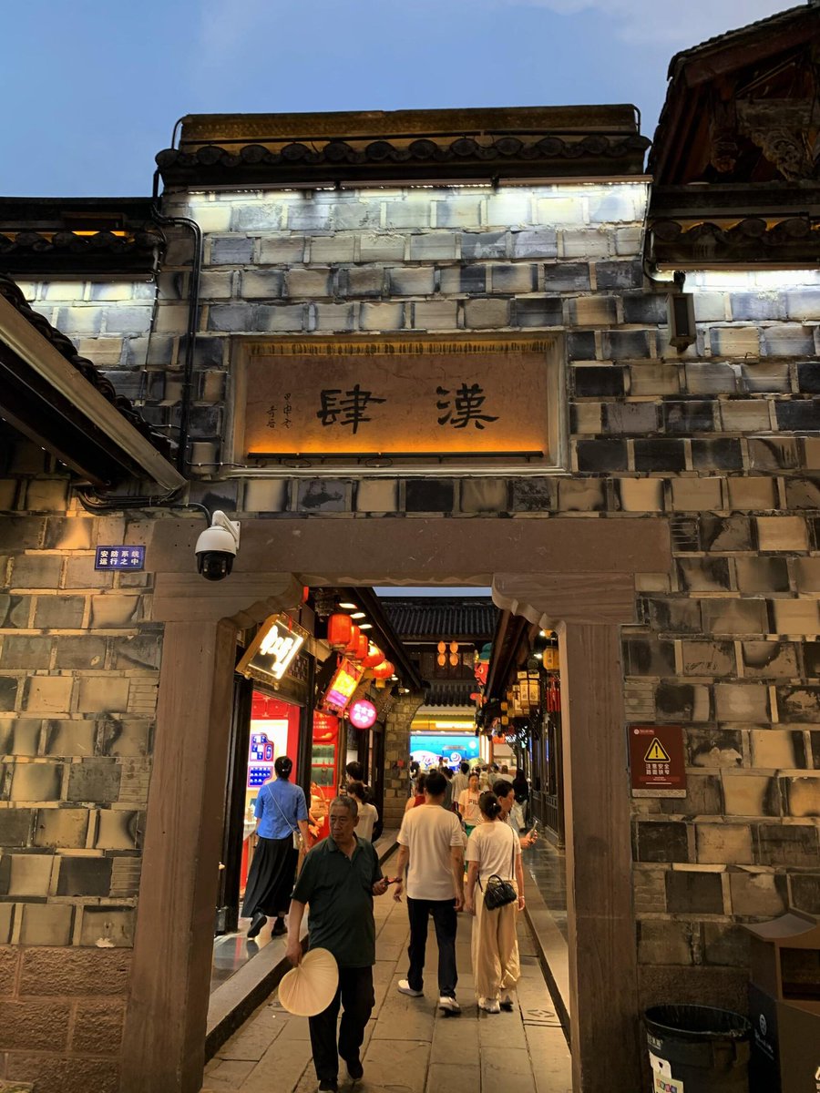 吉娜拜托了 tweet media