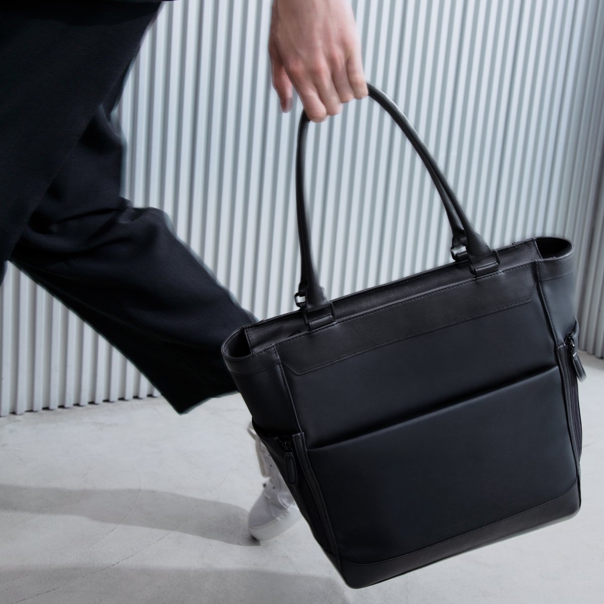 New Arrival】ポリウレタンの「強さ」と、マザーハウスが長年磨き続け