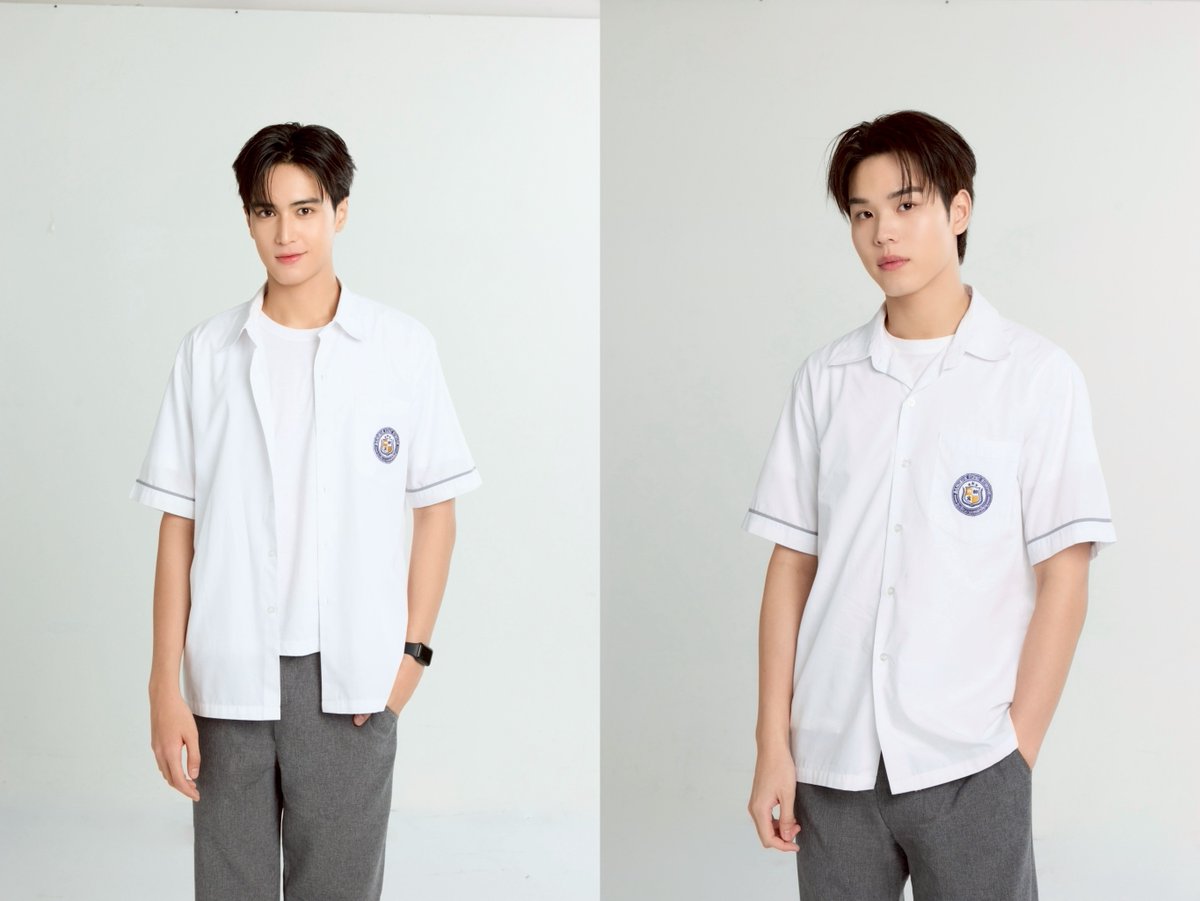 woopmag's tweet photo. เคมีใหม่สุดลงตัว! “เตโช-ปิง” ประเดิมแมตซ์เลิฟ!!

ลงซีรีส์ใหม่ “Match Point รักนี้ต้องเสิร์ฟ”

เริ่มตอนแรก 26 กรกฎาคมนี้ ทางช่อง GMM25

#MatchPointSeries #TeshowPromsakha #PingKrittanun #TeshowPing #SingHarit #ChimonWachirawit #SingChimon #GMMTV

“GMMTV” คอนเทนต์โพรไวเดอร์ชั้นนำของเมืองไทย เตรียมเปิดศึกเทนนิสแมตซ์เลิฟของสองนักแสดงหนุ่มมาแรง “เตโช พรหมสาขา ณ สกลนคร” และ “ปิง กฤตนัน อัญชนานันท์” เคมีใหม่สุดลงตัว ที่โคจรมาเจอกันครั้งแรก กับซีรีส์เรื่อง “Match Point รักนี้ต้องเสิร์ฟ” เมื่อคู่แข่งตลอดกาล...ต้องแข่งคู่กันตลอดไป โดยได้รับการสนับสนุนจาก “กรมส่งเสริมวัฒนธรรม กระทรวงวัฒนธรรม” เสิร์ฟความสนุกครบรสส่งตรงถึงหน้าจอให้แฟนๆ ได้ฟินกันแบบจัดเต็ม กับเรื่องราวความรักความสัมพันธ์ของคู่แข่งนักเทนนิสที่ต้องเผชิญความขัดแย้งระหว่างครอบครัวและความรู้สึกที่ซ่อนอยู่ระหว่างกัน ร่วมด้วยทัพนักแสดงมากฝีมือทั้งรุ่นเล็กรุ่นใหญ่อย่าง “ซิง หฤษฎ์ ชีวการุณ, ชิม่อน วชิรวิชญ์ เรืองวิวรรธน์, อาร์ม วีรยุทธ จันทร์สุข, จาว่า พบธรรม หรรษา, ฟรัง นรุทธ์ ประทีปภวเมธา, ตาต้า ธารพล พงษ์นริศร, เอเจ ชยพล จุฑามาศ, เจเจ ชยกร จุฑามาศ, ไหมไท ธัญชนก ติณสูลานนท์, มิจิรุ รตาภิรมย์ บรรดาประณีต” และ “อ่ำ อัมรินทร์ นิติพน, ชาย ชาตโยดม หิรัณยัษฐิติ” การันตีความสนุกโดยผู้กำกับฯ คุณภาพ “ฉิก สกล เตียเจริญ” ที่รับรองฟาดเคมีฟินทุกแมตซ์แน่นอน

เรื่องราวของ “ซัน" (ปิง กฤตนัน) นักกีฬาเทนนิสประจำโรงเรียน ผู้สมบูรณ์แบบ กับ “เบ” (เตโช พรหมสาขา ณ สกลนคร) เด็กหนุ่มสายศิลป์สุดอินดี้ ที่คว้ารางวัลศิลปะมาแล้วมากมาย พ่อของทั้งสองเกลียดชังกันมาตั้งแต่ก่อนเข้าโรงเรียน เพราะบ้านทั้งคู่เป็นร้านติ่มซำแข่งกันบนถนนกรงทอง ร้านสมิงพ่นไฟ (บ้านซัน) ร้านติ่มซำเก่าแก่สูตรโบราณ กับ ร้านเมอร์ไลอ้อน (บ้านเบ) ที่ดังเรื่องขนมจีบเหมือนกัน วันหนึ่ง “ซัน” เจรจาขอสงบศึกกับ “เบ” เพื่อใช้ชีวิตเทอมสุดท้ายอย่างมีความสุข แต่ “เบ” กลับลงแข่งคัดตัวเทนนิสเพื่อกวนใจ “ซัน” เป็นครั้งสุดท้าย “ซัน” โมโหหนักจึงลงแข่งด้วยเพื่อสั่งสอน “เบ” การแข่งคัดตัวได้เริ่มขึ้น “ซัน” แพ้ให้กับ “เบ” เพราะมีอาการบาดเจ็บ ครูใหญ่ตัดสินให้ทั้งคู่แข่งใหม่อีกครั้ง แต่ “พ่อชุน” (ชาย ชาตโยดม) กับ “พ่อบี้” (อ่ำ อัมรินทร์) ก็ไปร่างสัญญากันเองว่าบ้านไหนแพ้ต้องปิดกิจการเลิกขายติ่มซ้ำตลอดชีวิต จนวันแข่งสำคัญชี้ชะตามาถึงแล้วเกิดอุบัติเหตุกับทั้งคู่ ครูใหญ่จึงสั่งให้ทั้งสองเป็นตัวแทนไปแข่งคู่กัน “เบ” กับ “ซัน” อึ้งแต่ต้องยอม พวกเขาปิดเป็นความลับจากพ่อว่าต้องเล่นคู่กัน ช่วงเก็บตัวที่รีสอร์ทต่างจังหวัด ทั้งสองเริ่มเปิดใจให้กันแต่ยังมีปัญหาเรื่องพ่อทั้งสองอยู่ “เบ” และ “ซัน” จึงยื่นคำเดิมพันว่าถ้าได้เป็นแชมป์ชายคู่ พ่อต้องยอมให้คบกัน แต่ถ้าแพ้จะไม่มาเจอหน้ากันอีก  เรื่องราวของคู่หูนักเสิร์ฟจะเป็นอย่างไร? ติดตามไปพร้อมกัน!

พบกับซีรีส์ “Match Point รักนี้ต้องเสิร์ฟ” ออกอากาศทุกวันอาทิตย์ เวลา 20:30 น. ดูทีวี ช่อง GMM25 | ดูย้อนหลัง แอป oneD ที่เดียว เวลา 21:30 น. เริ่มตอนแรก 26 กรกฎาคมนี้ และอัพเดททุกความเคลื่อนไหวได้ที่ Facebook / Instagram / X  / Tiktok / YouTube / Weibo: GMMTV

[Official Trailer] Match Point รักนี้ต้องเสิร์ฟ
https://t.co/YyjeTSWjkM
