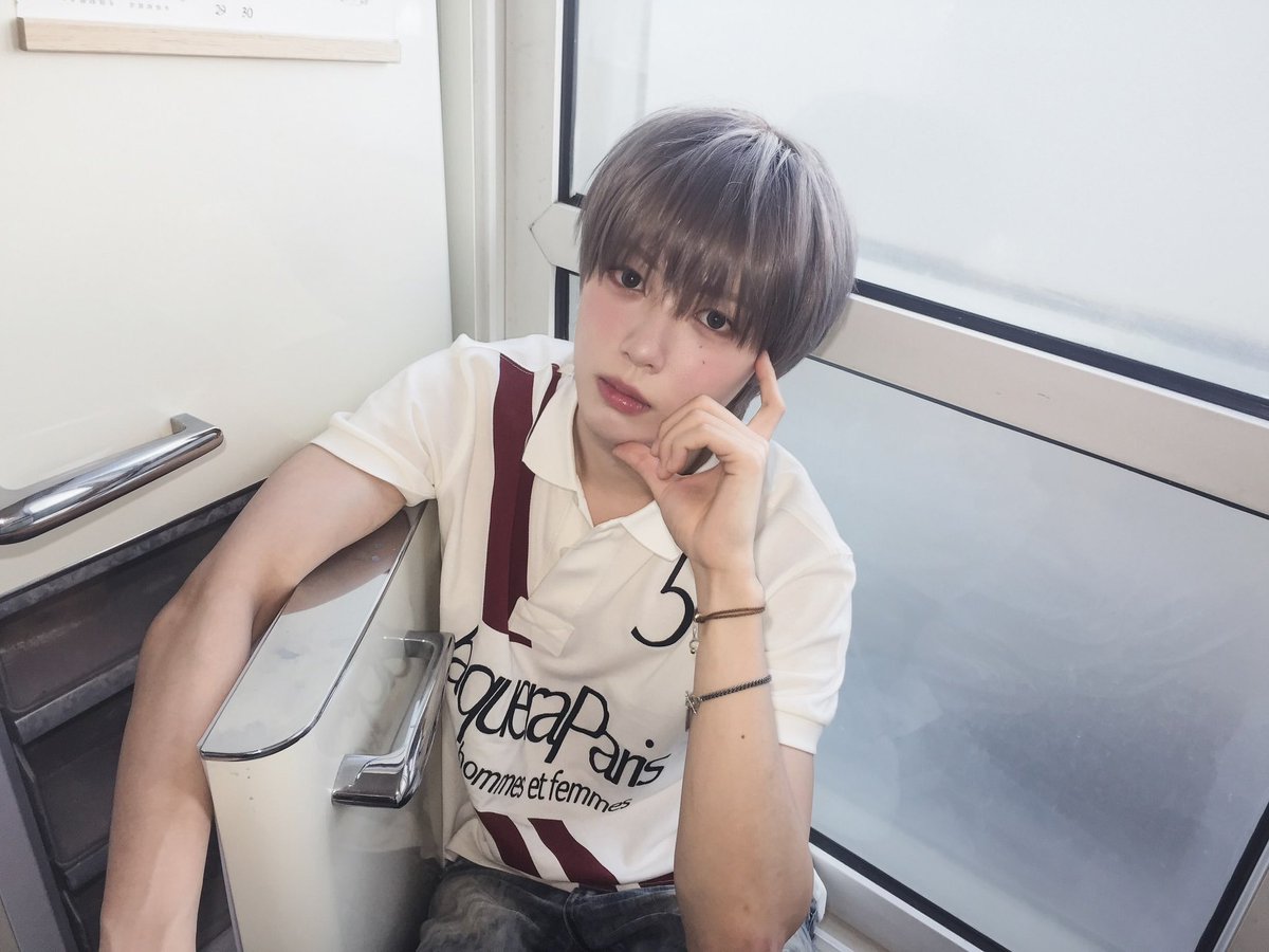 s27ucky's tweet photo. 떵이즈…..💤🌀🎶 https://t.co/FdjafVxY3H