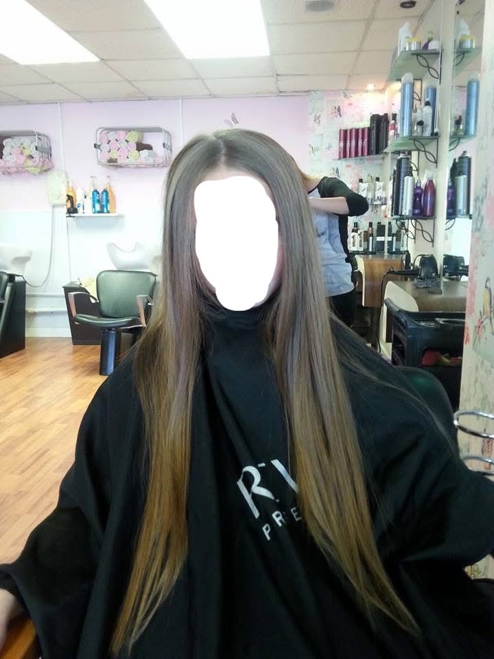 qaitie's tweet photo. My mum making me cut my hair short in 2014 https://t.co/RRTHPHq8sI