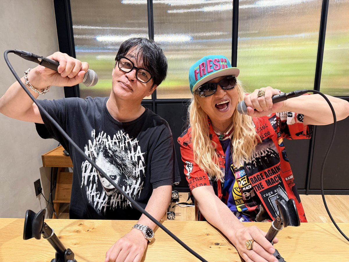 DJKOO_official's tweet photo. 毎週金曜日よる8時FM FUJI「～DJ KOO PRESENTS～ BEAT GOES ON」

A面 乃木坂六期生 鈴木佑捺ちゃん！！
B面 天才コント作家 ゴージャス村上！！

乃木坂46 真夏の全国ツアー2026 真っ最中！！

番組収録後、僕が撮ったwゆうちゃんのソロショット載せておきます！

皆さんからのライブの感想や質問メールお待ちDO DANCE！
koo@fmfuji.jp

radikoでもお楽しみいただけます
https://t.co/SefPInpQyZ 

@BGO_fmfuji
#ビートゴーズオン 
ゴージャス村上 
乃木坂46 
鈴木佑捺 
DJKOO